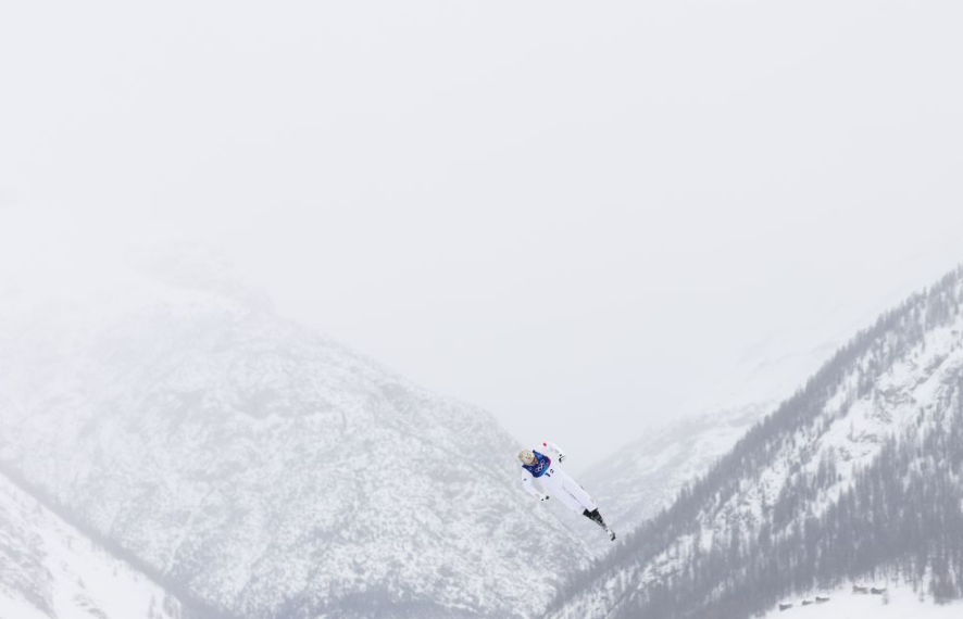 南宫模拟器中的角色成长与进阶